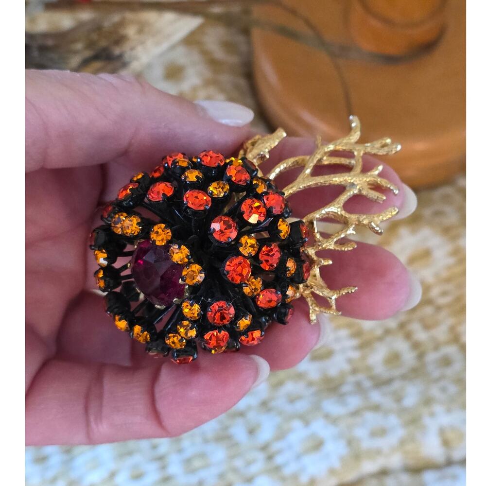 Rare Huge Vtg CASTLECLIFF Runway Coral Brooch 3" 3D Japanned Rhinestone Pin Vrba
